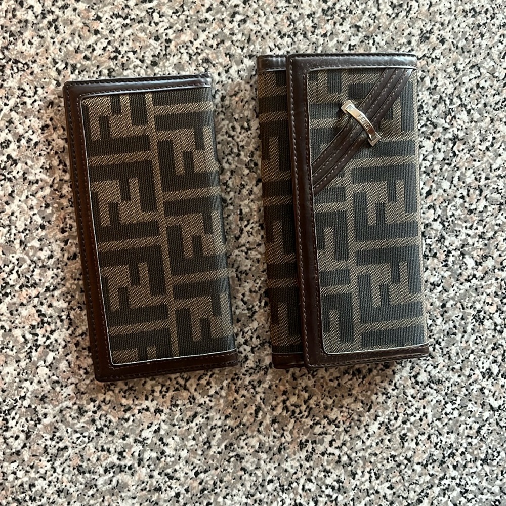 New wallet with check holder